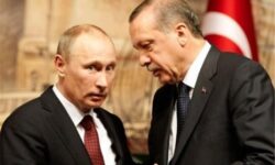 بارزانی، آمریکا و روسیه از حملۀ ترکیه به شنگال مطلع بودند