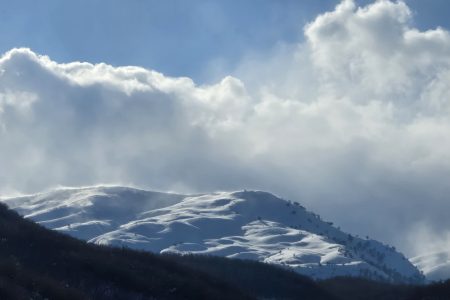 بارش برف در پیرانشهر از ساعاتی دیگر آغاز خواهد شد